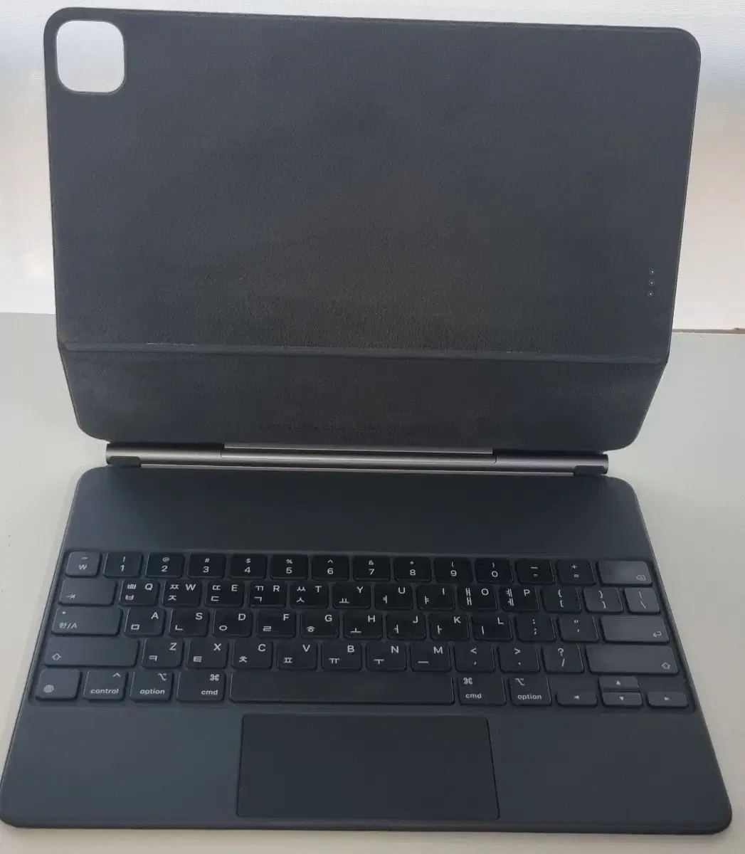 【美品】Apple 純正 A2480 Magic Keyboard 12.9 Apple Magic Keyboard iPad Pro 12.9 inch 3rd, 4th, 5th, 6th